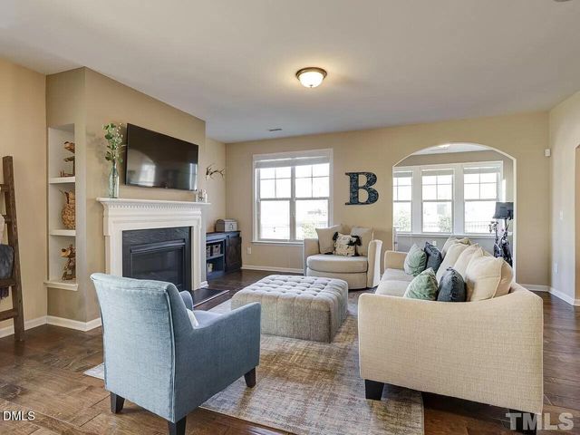 207 Maple Walk Street, Durham, NC 27703
