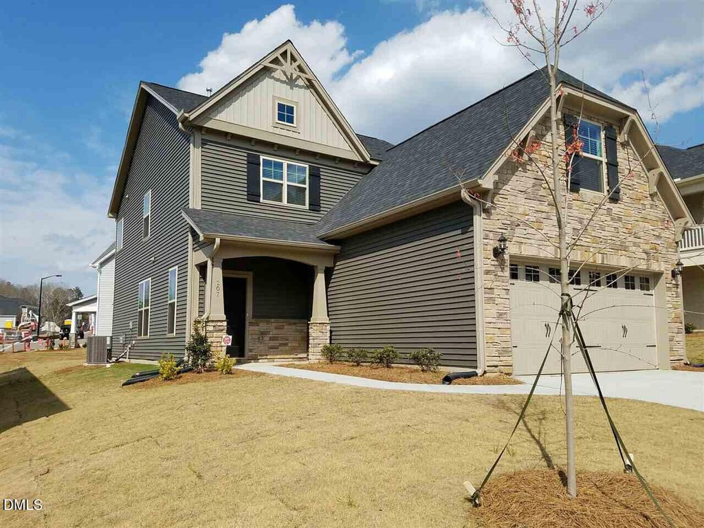 207 Maple Walk Street, Durham, NC 27703