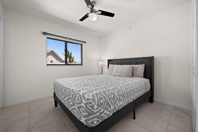 1808 SW 8TH PLACE, Cape Coral, FL 33991