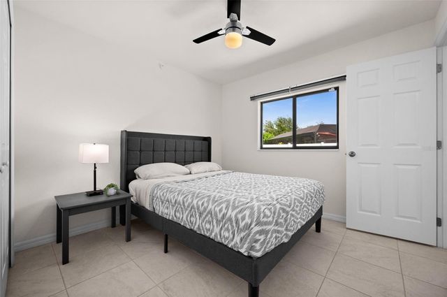 1808 SW 8TH PLACE, Cape Coral, FL 33991