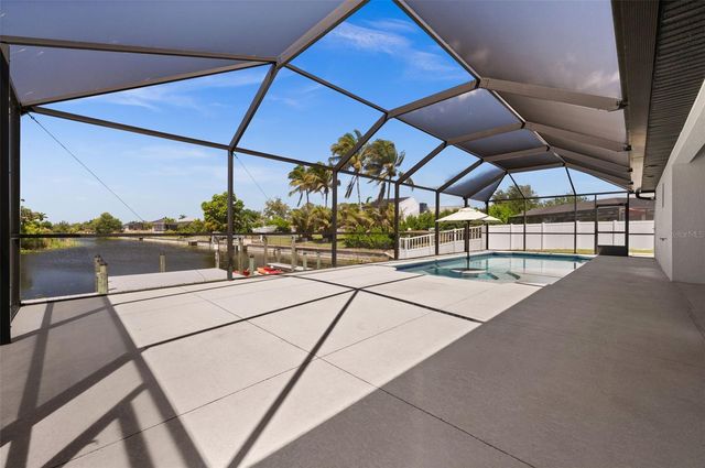 1808 SW 8TH PLACE, Cape Coral, FL 33991