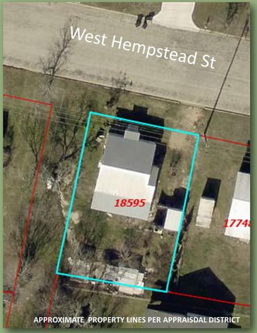540 W Hempstead ST, Giddings, TX 78942