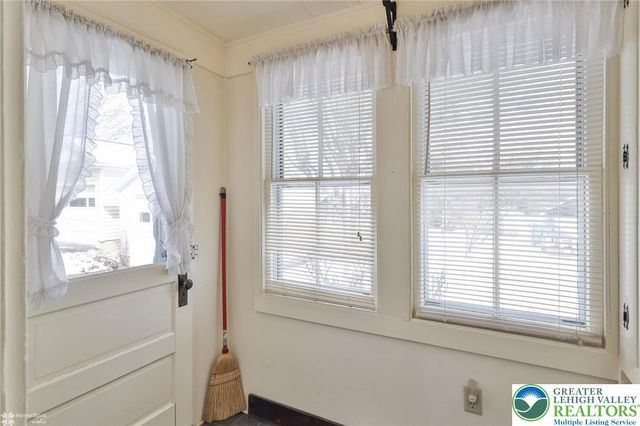 141 South Liberty Street, Nazareth Boro, PA 18064