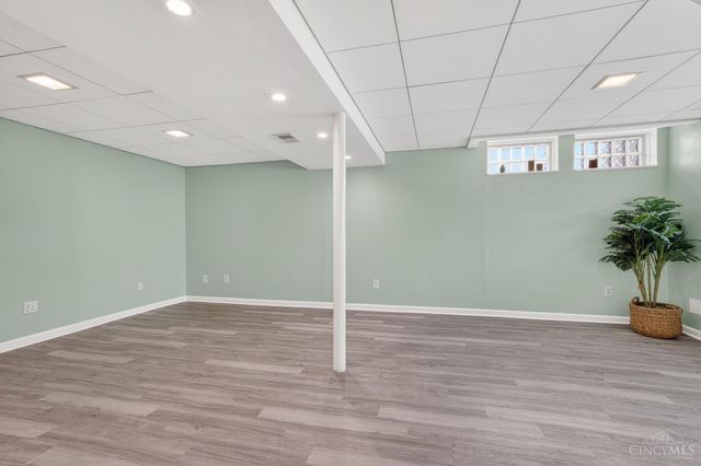 1486 Meadowbright Lane, Cincinnati, OH 45230