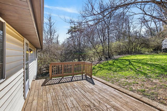 1486 Meadowbright Lane, Cincinnati, OH 45230