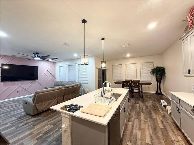 1048 DOWNSWING PLACE, Champions Gate, FL 33896