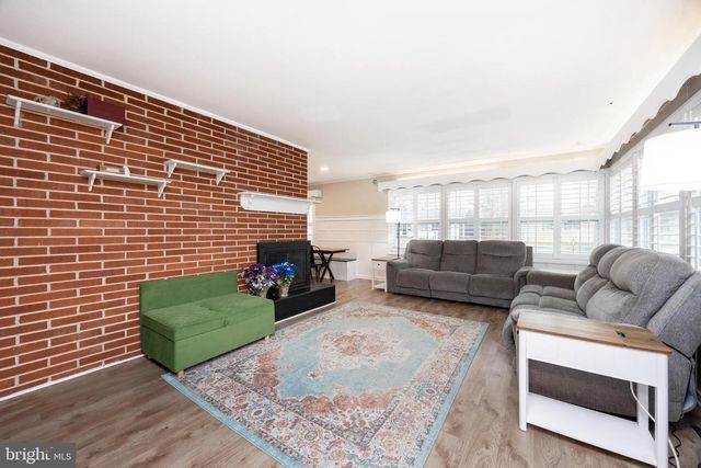 652 WOODLAND DR, Pottstown, PA 19464