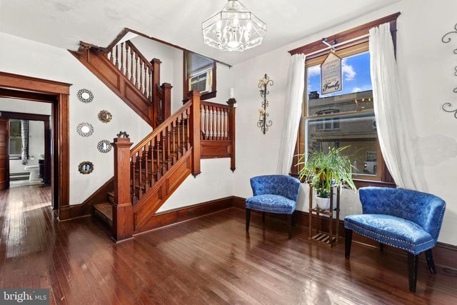221 MAIN ST, New Windsor, MD 21776