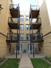 2340 W Granville Avenue 1, Chicago, IL 60659