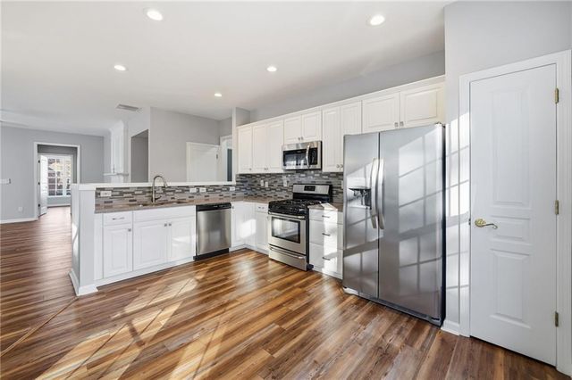 3901 Delfaire Trace, Cumming, GA 30040