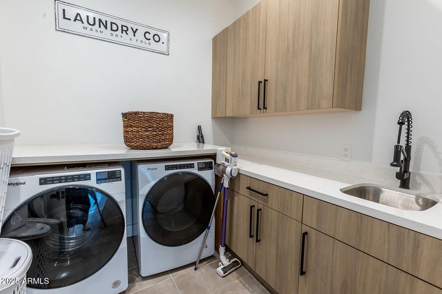 3118 N 42ND Street, Phoenix, AZ 85018