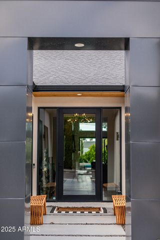 3118 N 42ND Street, Phoenix, AZ 85018