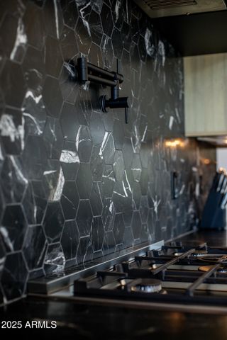 3118 N 42ND Street, Phoenix, AZ 85018