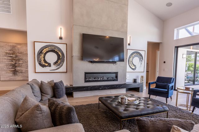 3118 N 42ND Street, Phoenix, AZ 85018