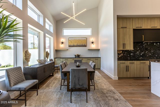 3118 N 42ND Street, Phoenix, AZ 85018