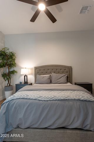 3118 N 42ND Street, Phoenix, AZ 85018