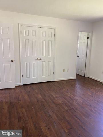 192 ELM ST, Warrenton, VA 20186