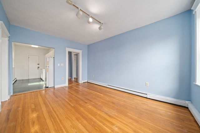 1625 Commonwealth Ave 18, Boston, MA 02135