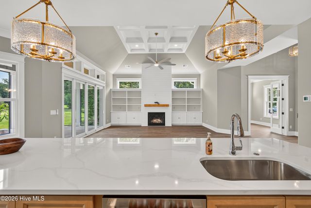 9469 Old Salem Way NW, Calabash, NC 28467