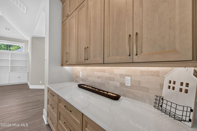 9469 Old Salem Way NW, Calabash, NC 28467