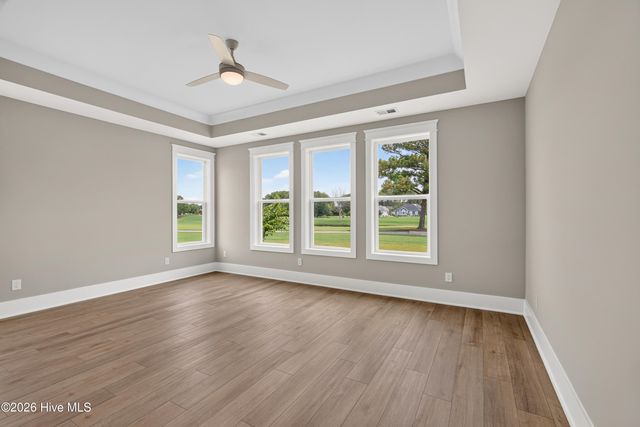 9469 Old Salem Way NW, Calabash, NC 28467