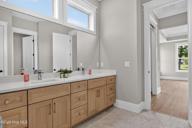 9469 Old Salem Way NW, Calabash, NC 28467