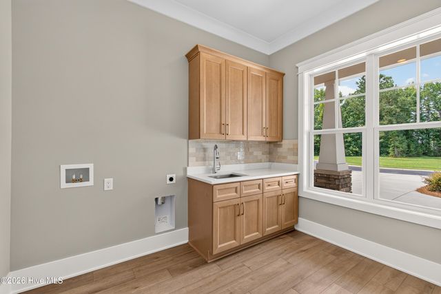 9469 Old Salem Way NW, Calabash, NC 28467