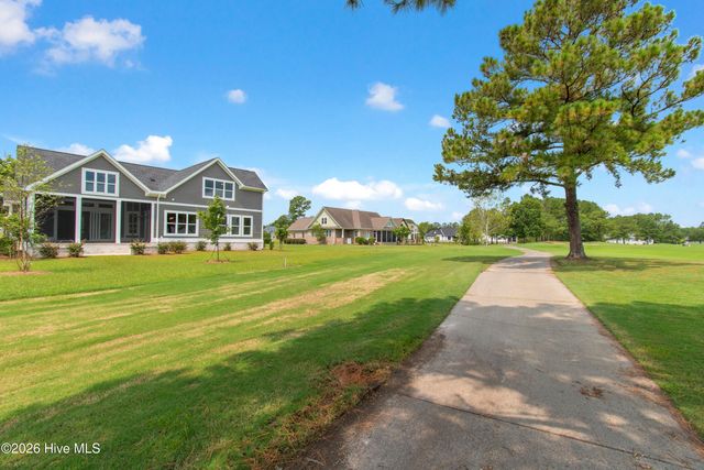 9469 Old Salem Way NW, Calabash, NC 28467