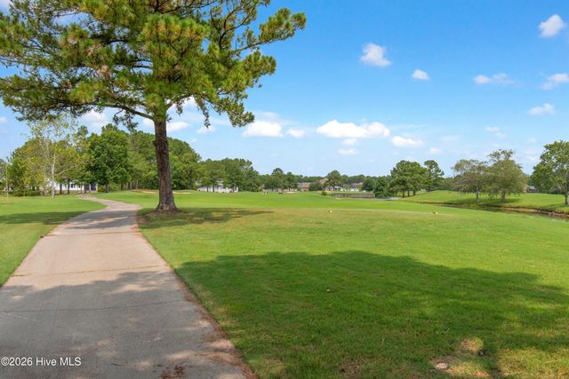 9469 Old Salem Way NW, Calabash, NC 28467
