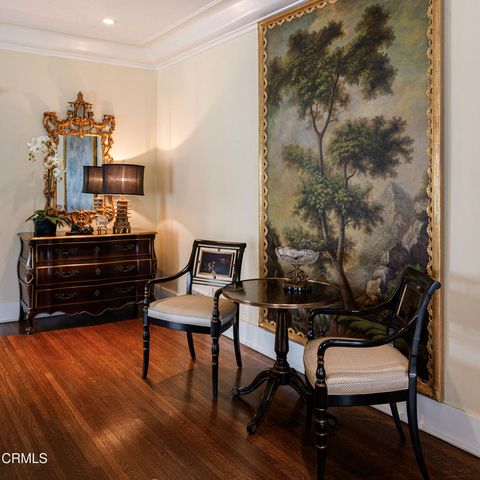 1295 S Oakland Avenue, Pasadena, CA 91106