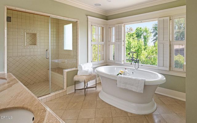 1295 S Oakland Avenue, Pasadena, CA 91106