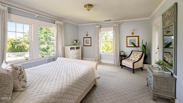 1295 S Oakland Avenue, Pasadena, CA 91106
