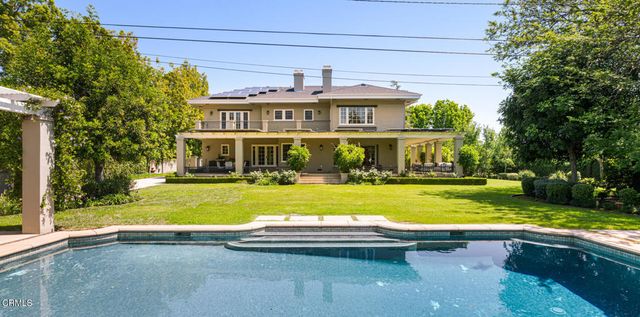 1295 S Oakland Avenue, Pasadena, CA 91106