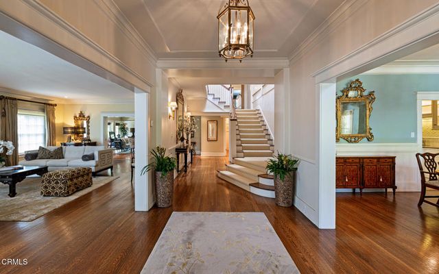 1295 S Oakland Avenue, Pasadena, CA 91106