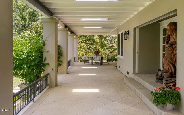 1295 S Oakland Avenue, Pasadena, CA 91106