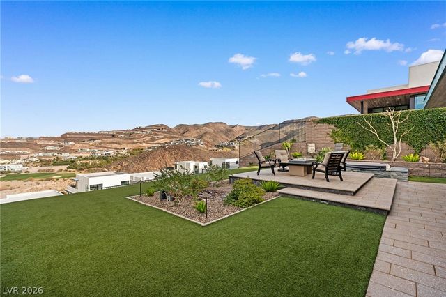 662 Falcon Summit Court, Henderson, NV 89012