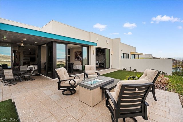 662 Falcon Summit Court, Henderson, NV 89012