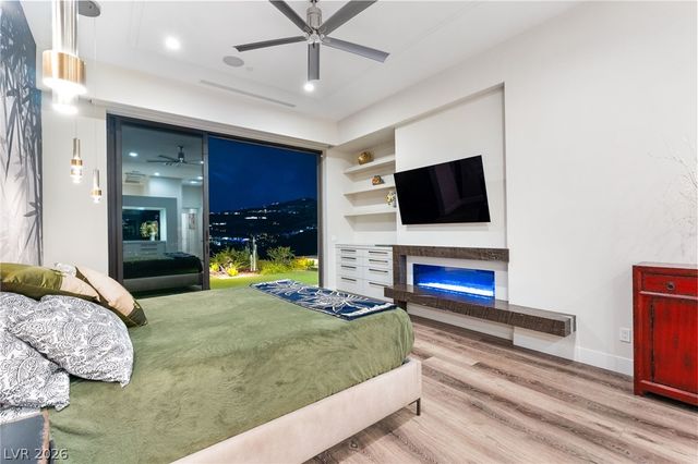 662 Falcon Summit Court, Henderson, NV 89012