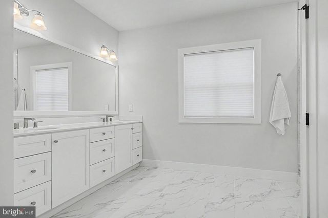 236 LILY LN, Kennett Square, PA 19348