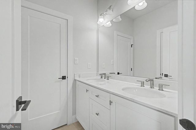 236 LILY LN, Kennett Square, PA 19348