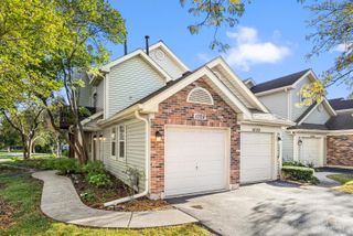 1028 Rockport Drive, Carol Stream, IL 60188