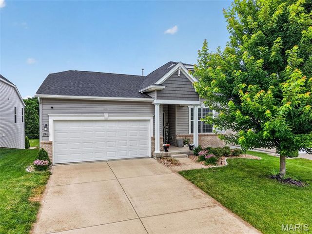 248 Thorn Brook Drive, O'fallon, MO 63366