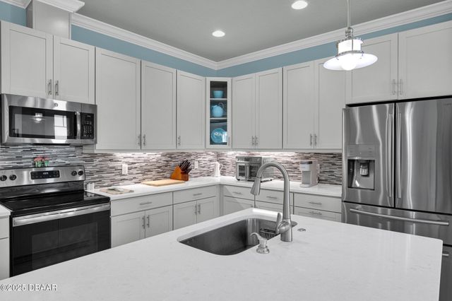 233 Coral Reef Way, Daytona Beach, FL 32124