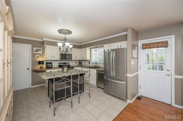 2375 Westclub Terrace Court, Wildwood, MO 63011