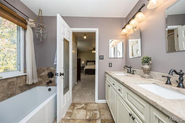 2375 Westclub Terrace Court, Wildwood, MO 63011