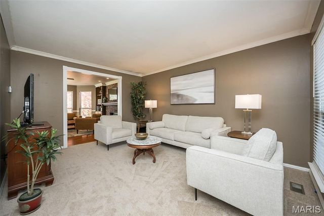 2375 Westclub Terrace Court, Wildwood, MO 63011