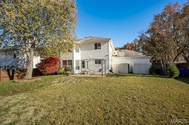 2375 Westclub Terrace Court, Wildwood, MO 63011