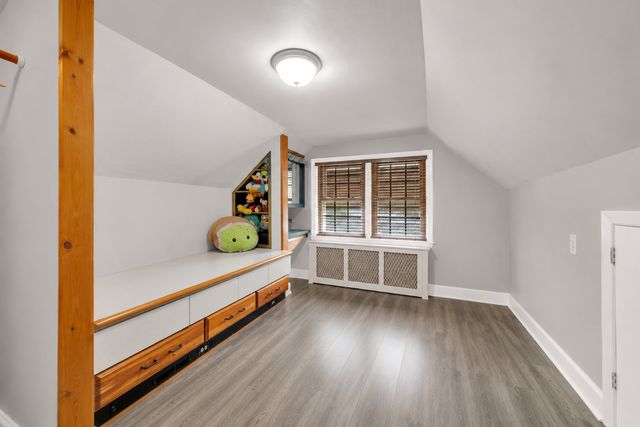 6452 S Knox Avenue, Chicago, IL 60629