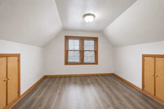 6452 S Knox Avenue, Chicago, IL 60629