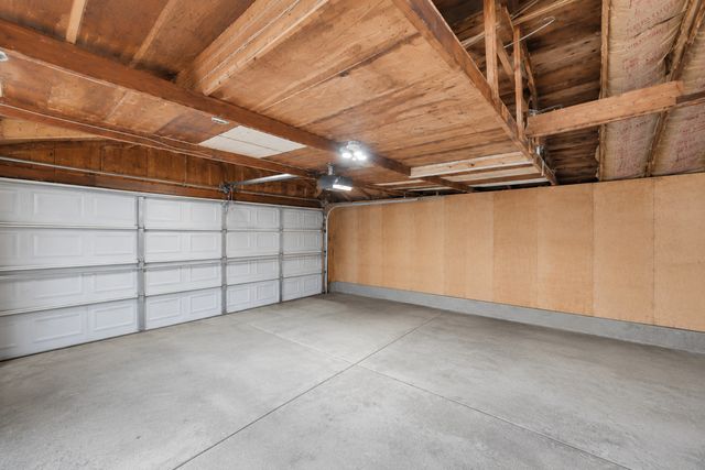 6452 S Knox Avenue, Chicago, IL 60629